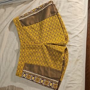 Judith March Yellow mixed print short